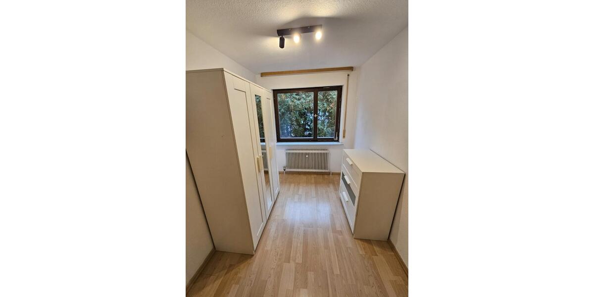 Wohnen auf Zeit Remshalden - 1 Zimmer, 10 m&sup2;, 330&euro; | Angebot:26652495