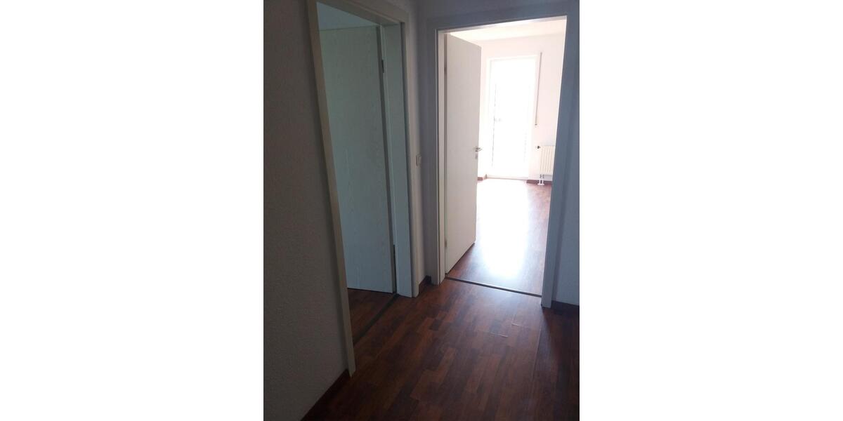 Dachgeschoßwohnung Crottendorf - 2 Zimmer, 51 m&sup2;, 310&euro; | Angebot:26006948