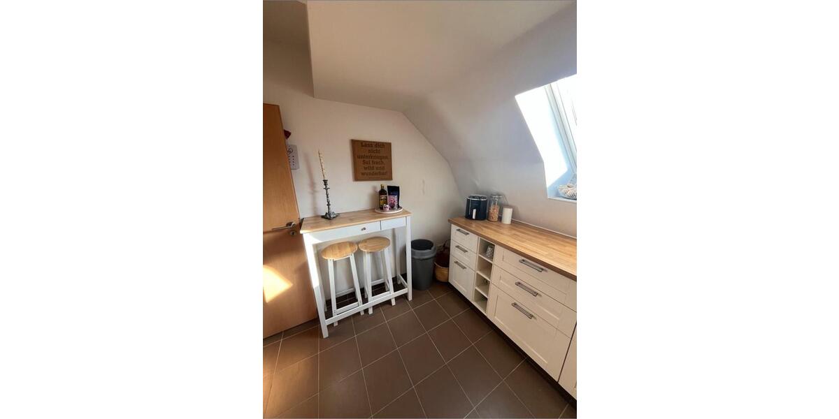 Dachgeschoßwohnung Schwerin Altstadt - 3 Zimmer, 65 m&sup2;, 580&euro; | Angebot:26018042