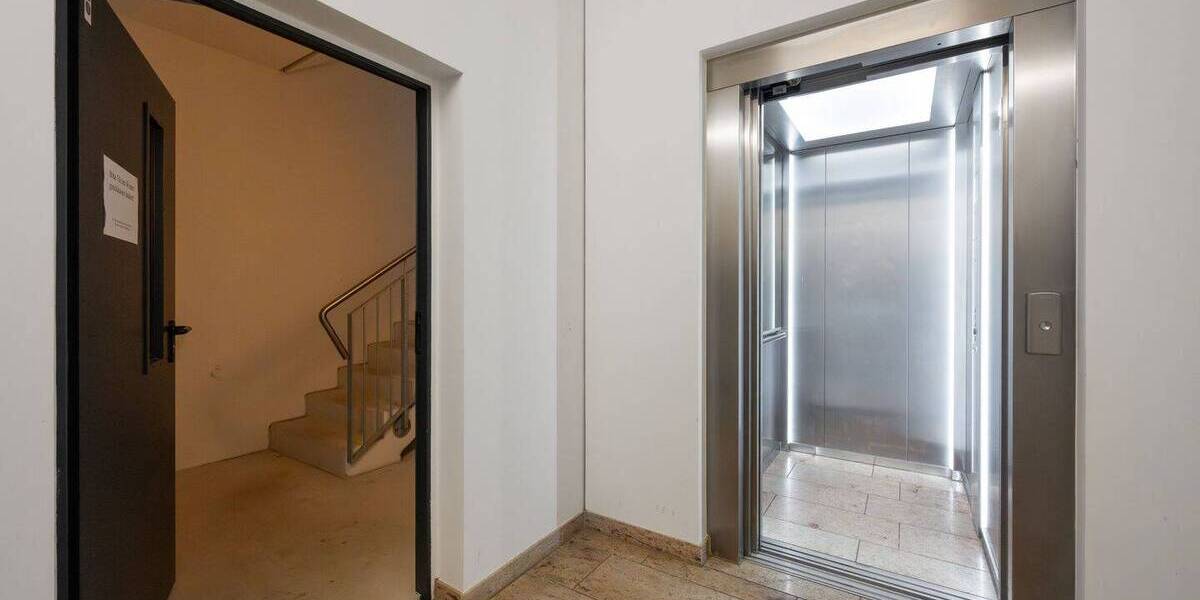 Terrassenwohnung Berlin Lankwitz - 3 Zimmer, 82 m&sup2;, 2.380&euro; | Angebot:26162862