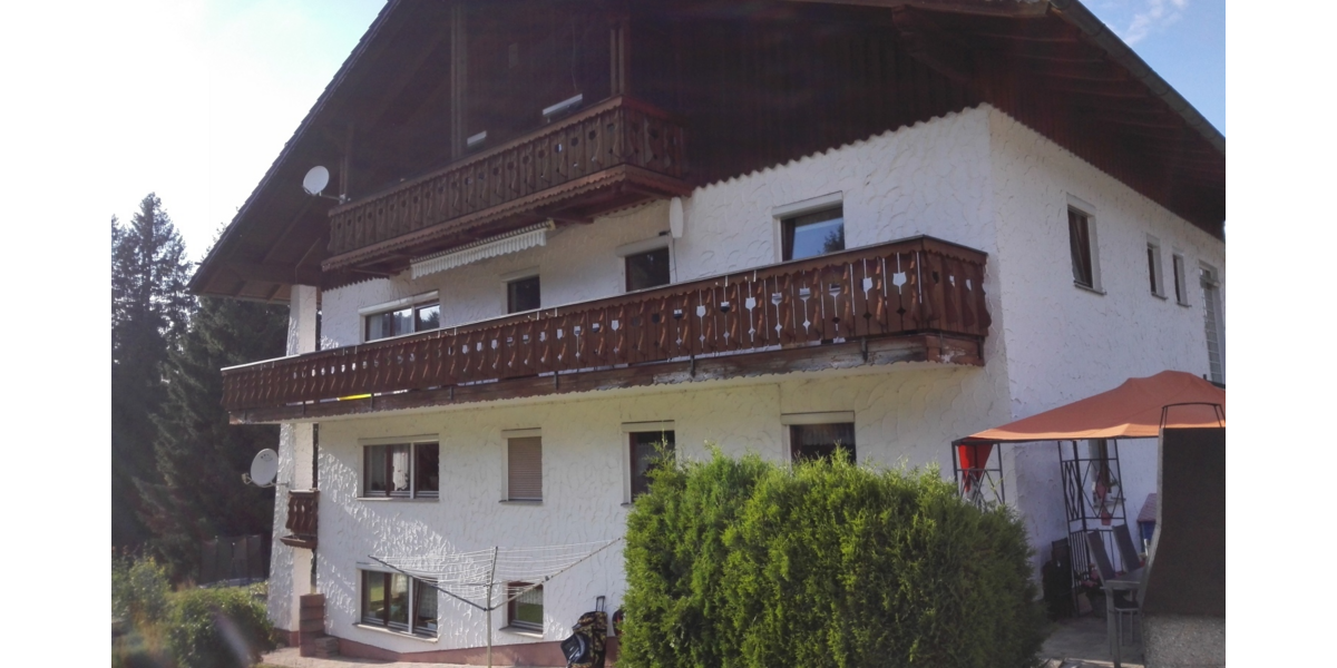 Etagenwohnung Zwiesel - 2 Zimmer, 62 m&sup2;, 500&euro; | Angebot:27037999