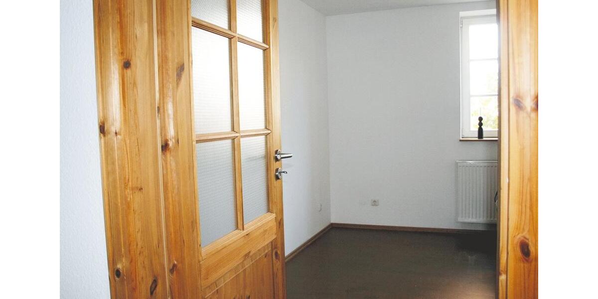 Etagenwohnung Volkmarsen - 3 Zimmer, 115 m&sup2;, 750&euro; | Angebot:26582677