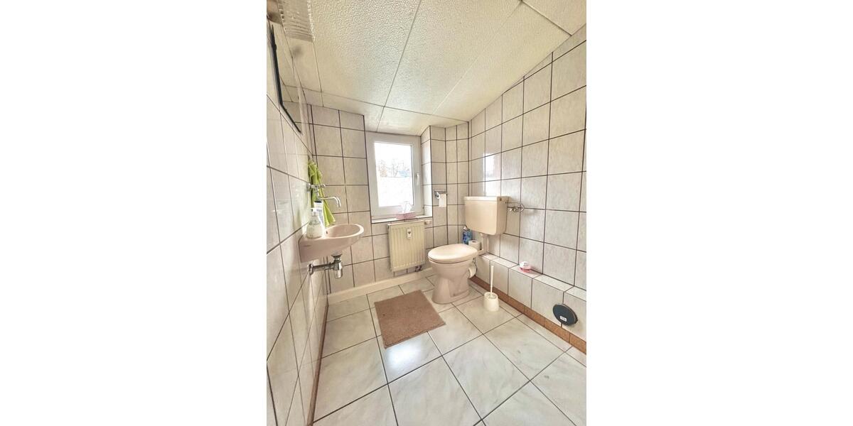 Dachgeschoßwohnung Hartenstein - 2 Zimmer, 50 m&sup2;, 320&euro; | Angebot:24770512