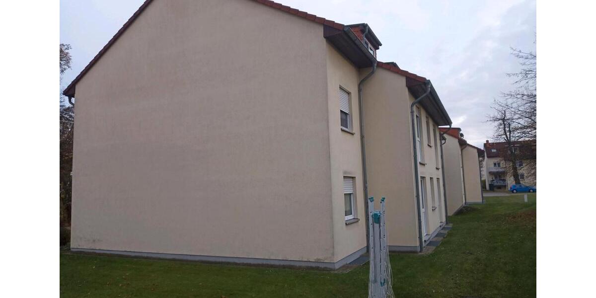 2 Raum-Wohnung Eiche-Parkett im DG 2 zimmer