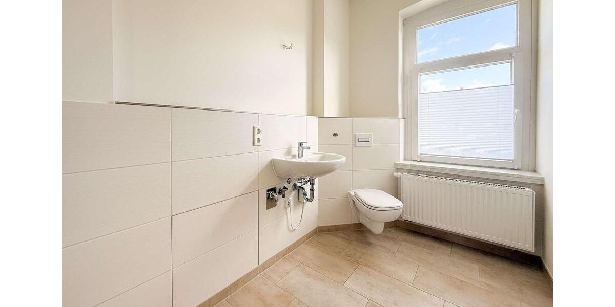 Etagenwohnung Naunhof - 4 Zimmer, 142 m&sup2;, 1.300&euro; | Angebot:26008175