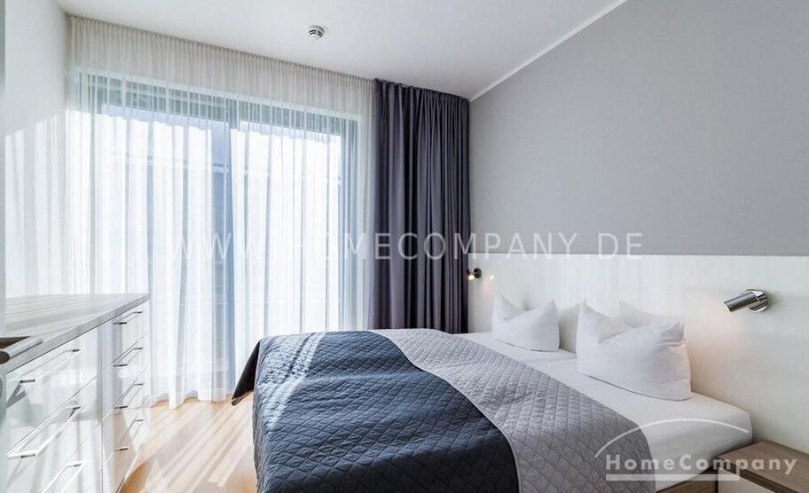 MöbliertFurnished 4-Zimmer Apartment in Dresden-Altstadt 6 Personen zimmer