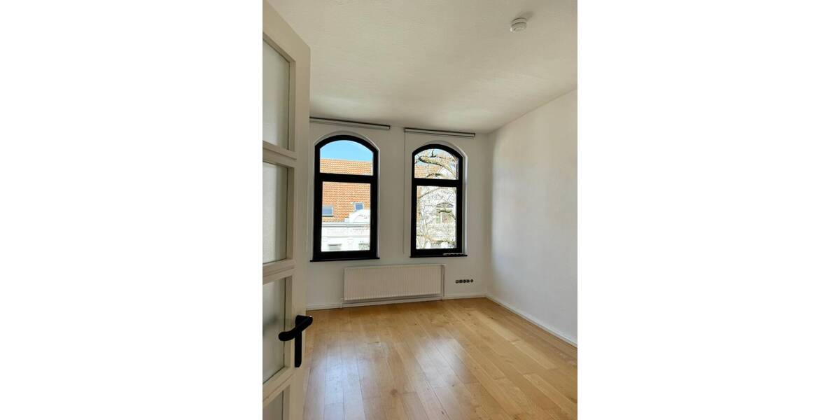 Etagenwohnung Hannover Döhren - 4 Zimmer, 135 m&sup2;, 1.400&euro; | Angebot:26117600