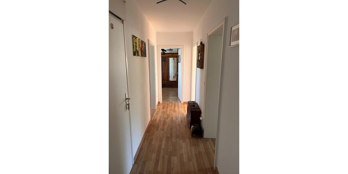Etagenwohnung Tutzing - 2 Zimmer, 45 m&sup2;, 750&euro; | Angebot:24750820