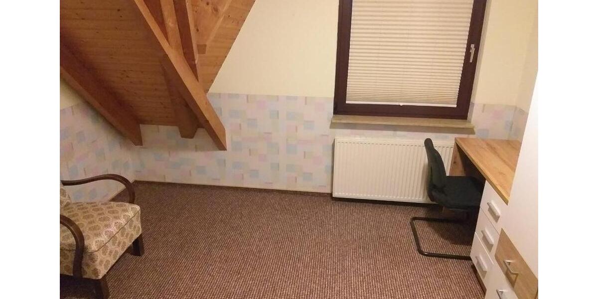 Dachgeschoßwohnung Wittenburg - 1 Zimmer, 84 m&sup2;, 250&euro; | Angebot:24748128