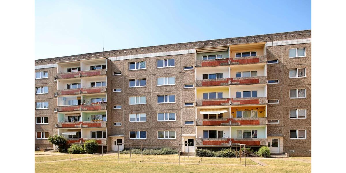 Etagenwohnung Neubrandenburg Datzeberg - 4 Zimmer, 76 m&sup2;, 280&euro; | Angebot:25803267