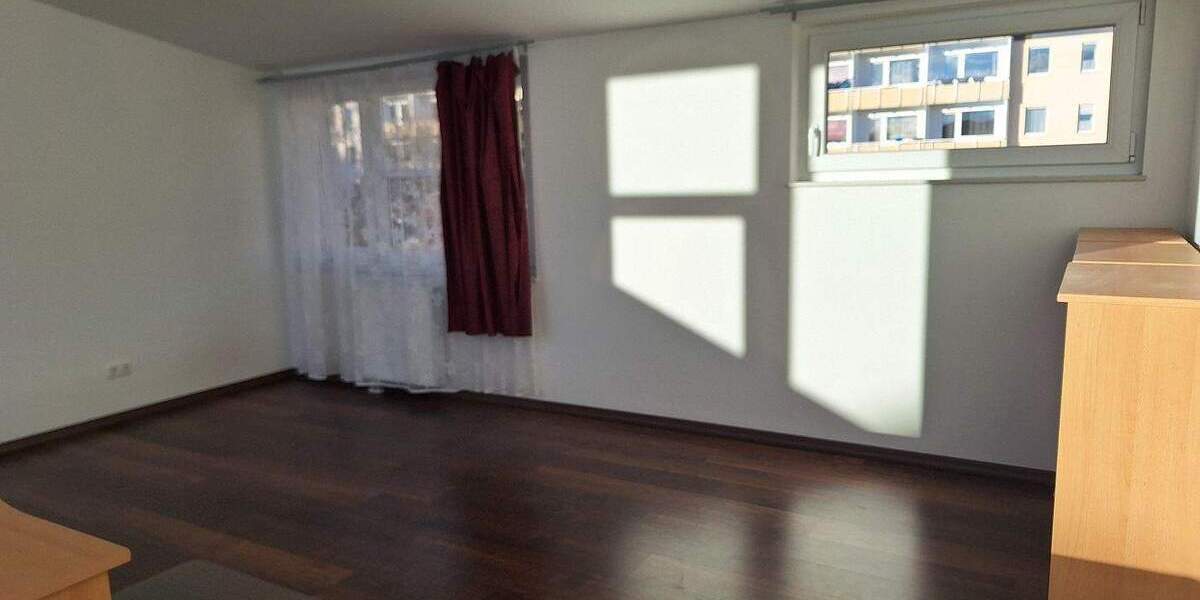 Reihenmittelhaus Greifswald Südstadt - 4 Zimmer, 140 m&sup2;, 1.400&euro; | Angebot:25769283