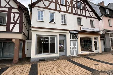 Haus Idar-Oberstein Oberstein - 4 Zimmer, 100 m&sup2;, 800&euro; | Angebot:24652311