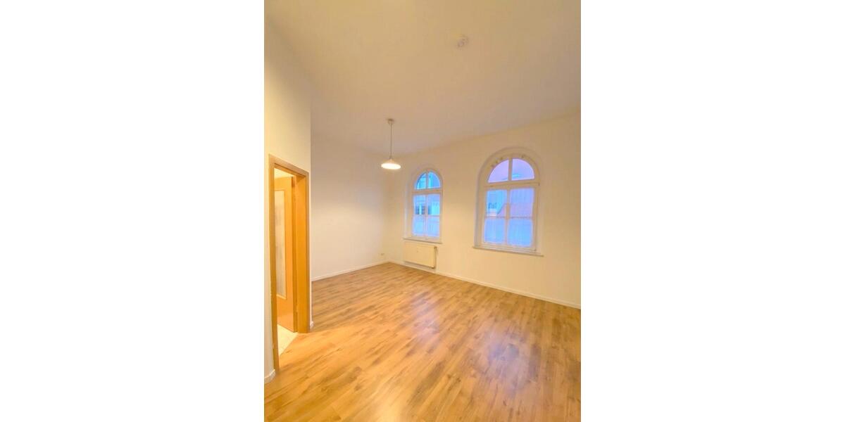 Etagenwohnung Halle (Saale) - 1 Zimmer, 38 m&sup2;, 400&euro; | Angebot:26662619