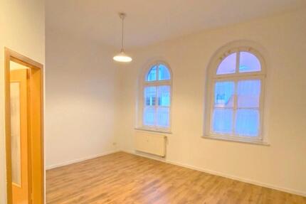 Wohnung Halle (Saale) - 1 Zimmer, 38 m&sup2;, 400&euro; | Angebot:26662619