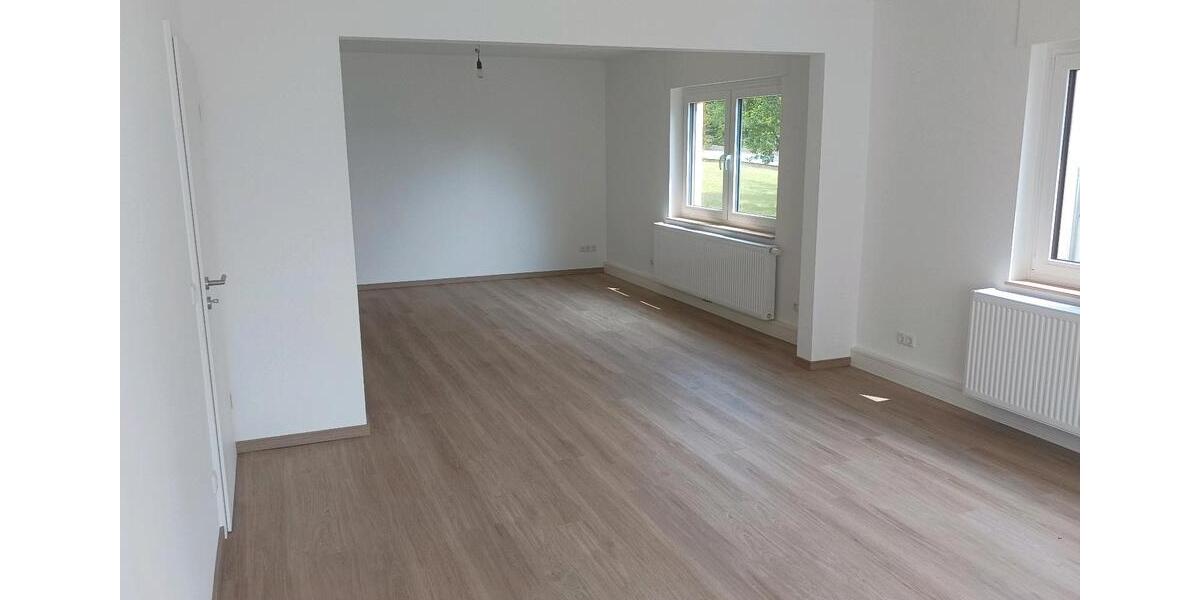 Erdgeschoßwohnung Leun - 2 Zimmer, 92 m&sup2;, 890&euro; | Angebot:26700020