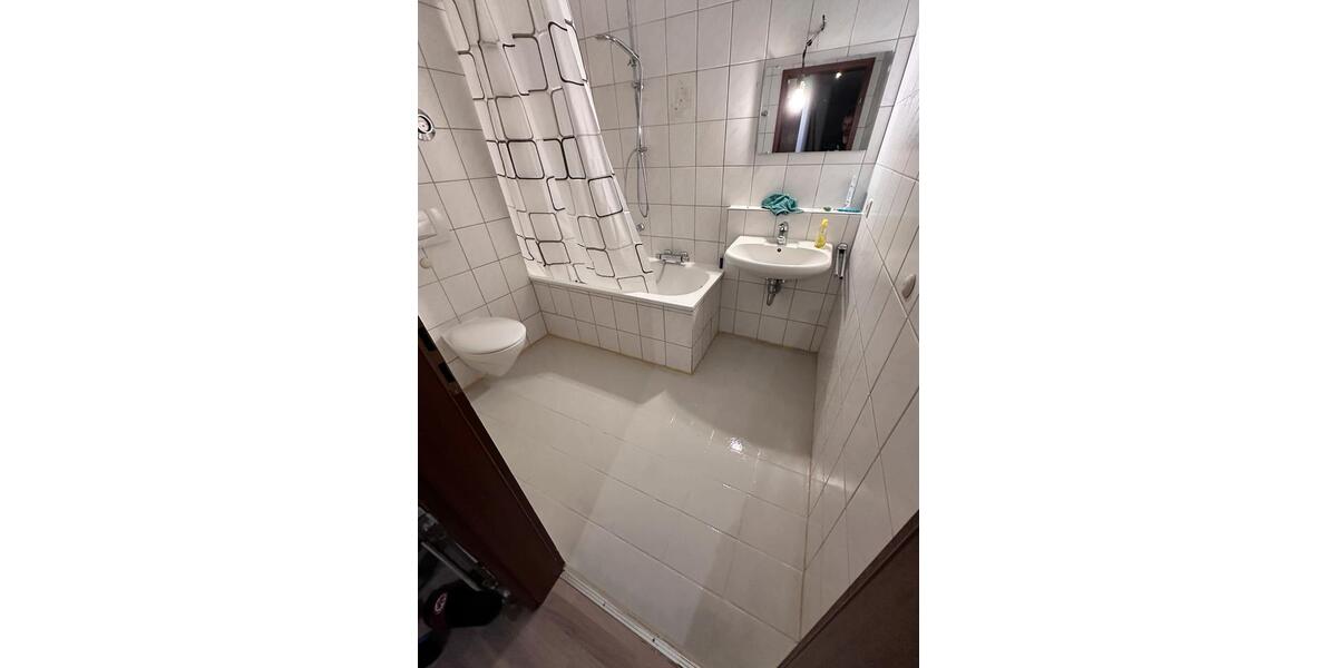 Etagenwohnung Ludwigshafen am Rhein Ludwigshafen-Hemshof - 2 Zimmer, 60 m&sup2;, 575&euro; | Angebot:26660699