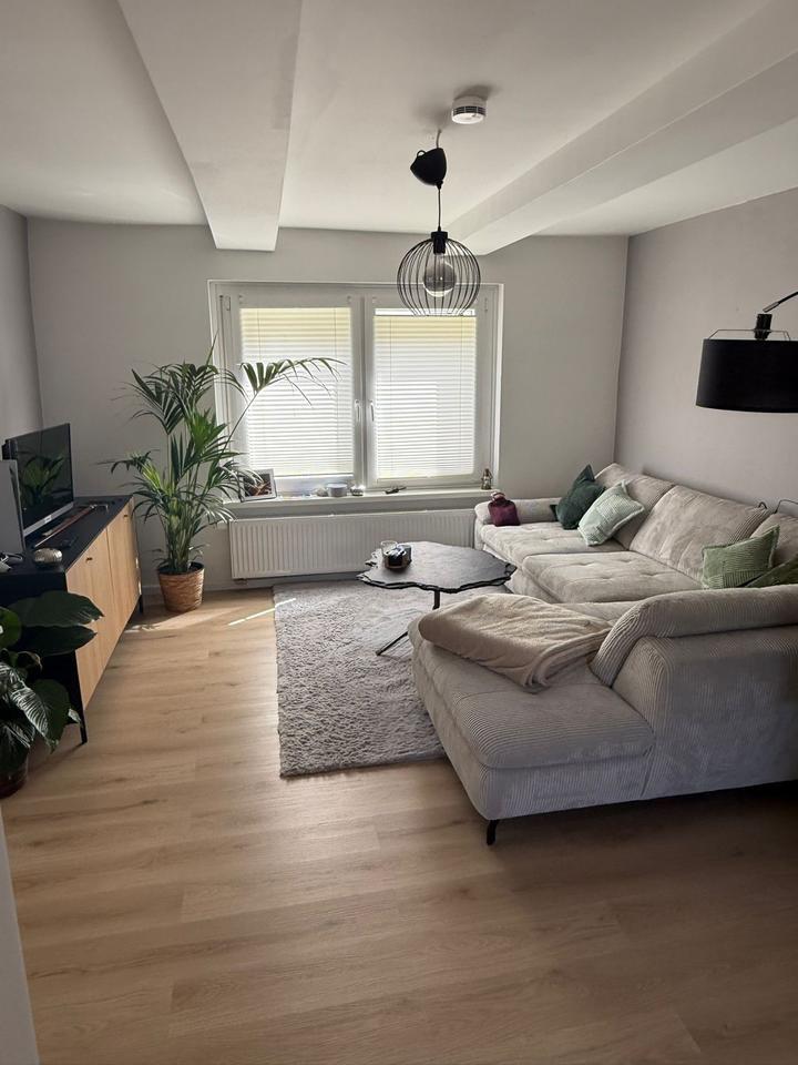 Helle und moderne 2,5-Zimmer-Wohnung in Einbeck-Ippensen
