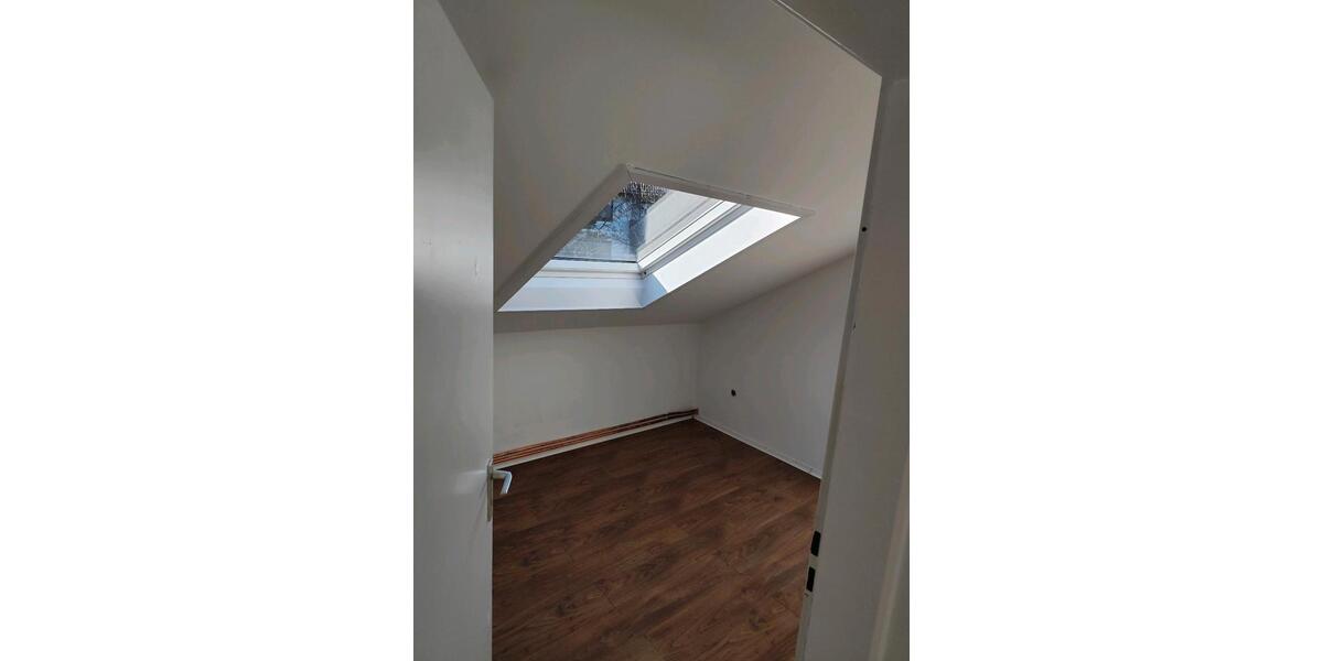 Etagenwohnung Ratzeburg - 3 Zimmer, 85 m&sup2;, 795&euro; | Angebot:26563459