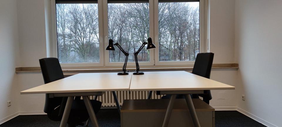 Büroraum möbliert ca. 20 qm, all inclusive, mit guter Anbindung zimmer