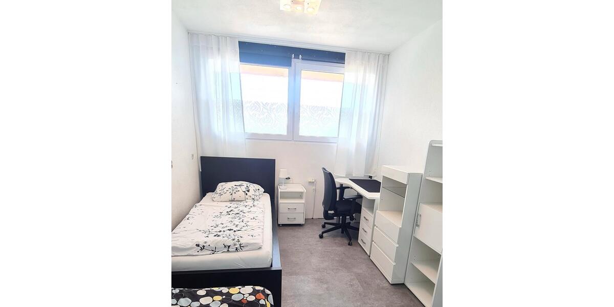 Wohnen auf Zeit Emden - 4 Zimmer, 89 m&sup2;, 440&euro; | Angebot:26043090