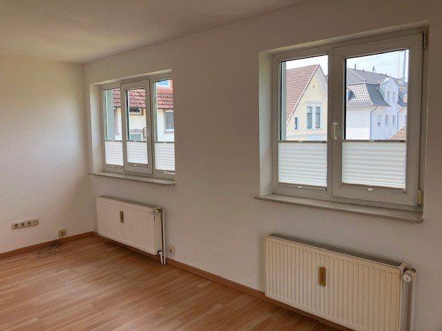Etagenwohnung Varel - 2 Zimmer, 40 m&sup2;, 560&euro; | Angebot:26586144
