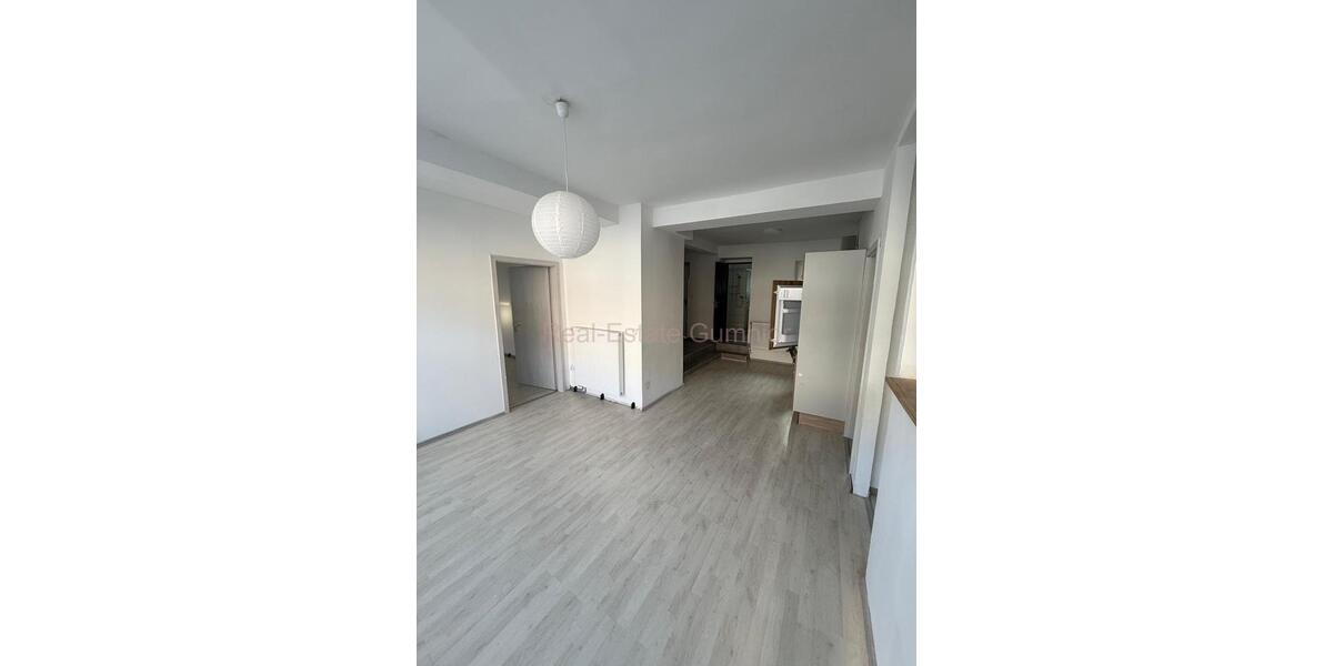 Erdgeschoßwohnung Windischeschenbach - 3 Zimmer, 60 m&sup2;, 535&euro; | Angebot:25869146