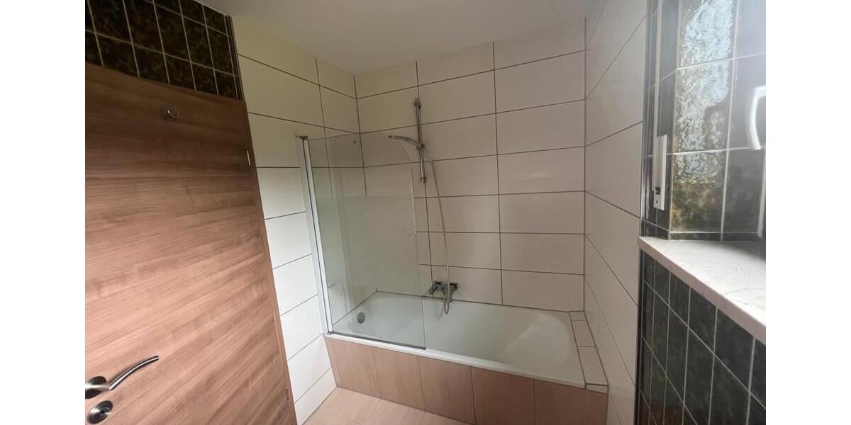 Erdgeschoßwohnung Schorndorf - 3 Zimmer, 88 m&sup2;, 610&euro; | Angebot:25784381