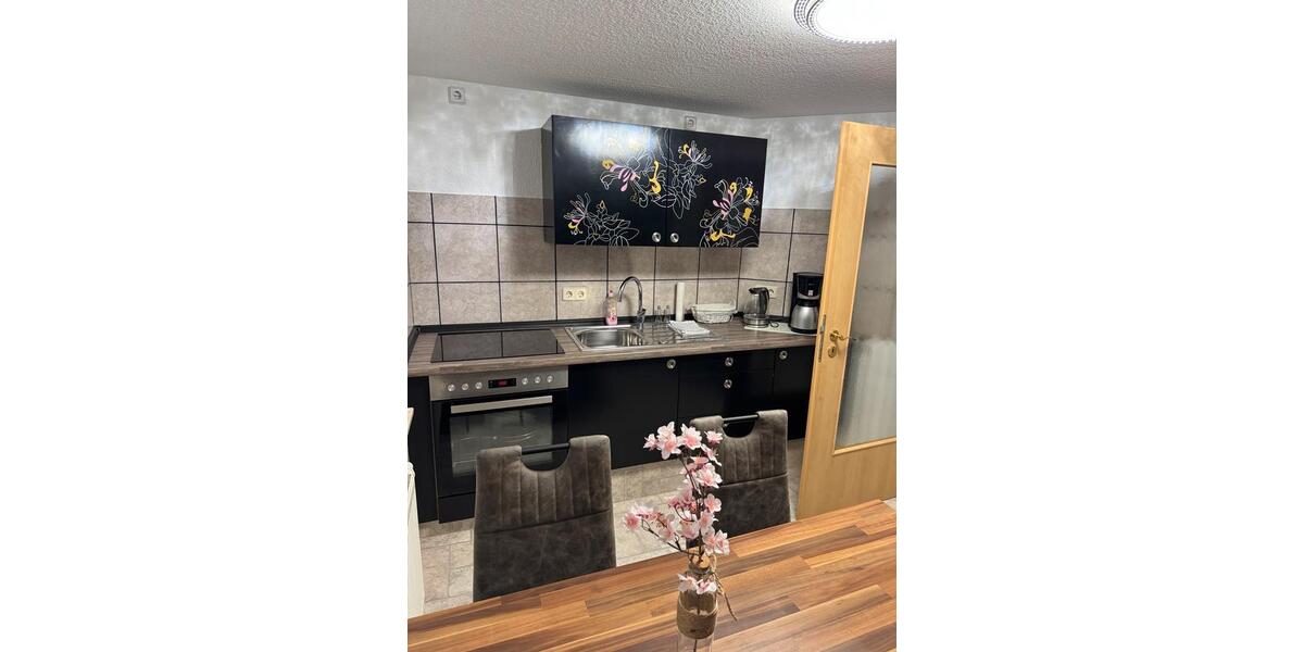 Wohnen auf Zeit Halberstadt - 56 Zimmer, 6 m&sup2;, 25&euro; | Angebot:24624865