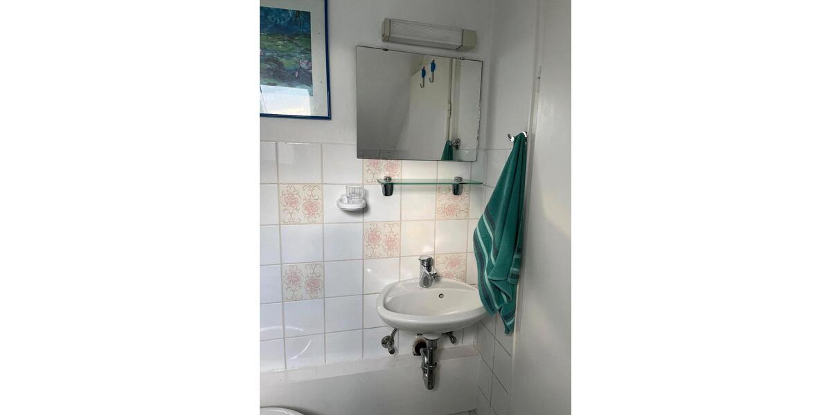 Dachgeschoßwohnung Horn-Bad Meinberg Bad Meinberg - 1 Zimmer, 25 m&sup2;, 430&euro; | Angebot:25397371