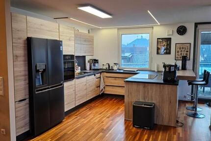 Haus Herbolzheim - 3 Zimmer, 145 m&sup2;, 2.100&euro; | Angebot:25049663