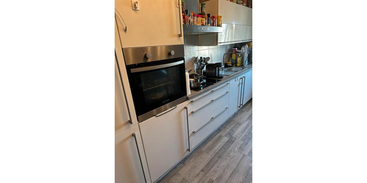 Etagenwohnung Duisburg - 3 Zimmer, 90 m&sup2;, 639&euro; | Angebot:25882225