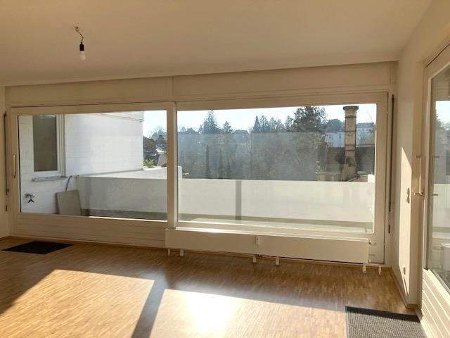 Etagenwohnung Wiesbaden Nordost - 4 Zimmer, 126 m&sup2;, 2.200&euro; | Angebot:24762406