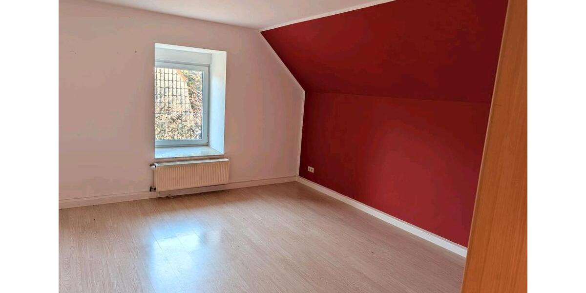 Dachgeschoßwohnung Gerbstedt - 2 Zimmer, 66 m&sup2;, 364&euro; | Angebot:25546557