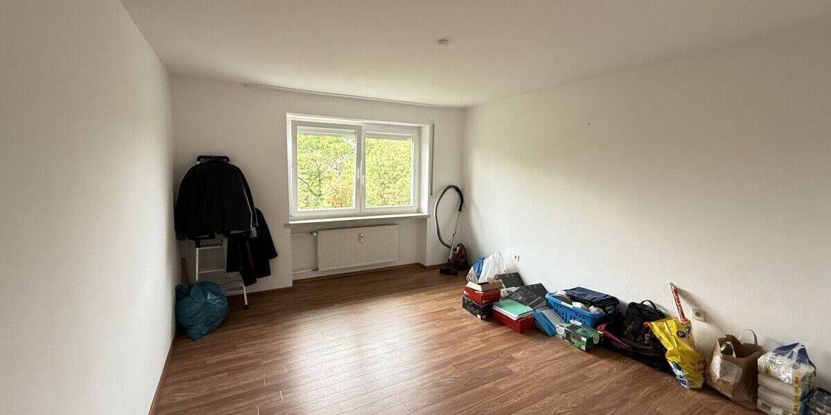 Etagenwohnung Pfatter - 4 Zimmer, 92 m&sup2;, 620&euro; | Angebot:25702556