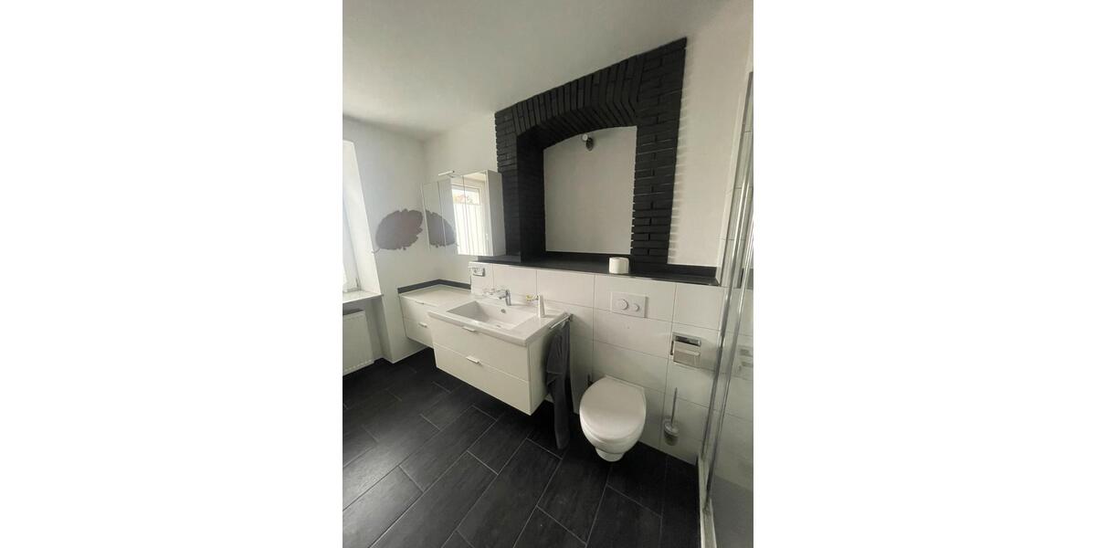 Erdgeschoßwohnung Miltenberg - 4 Zimmer, 110 m&sup2;, 1.250&euro; | Angebot:24694734