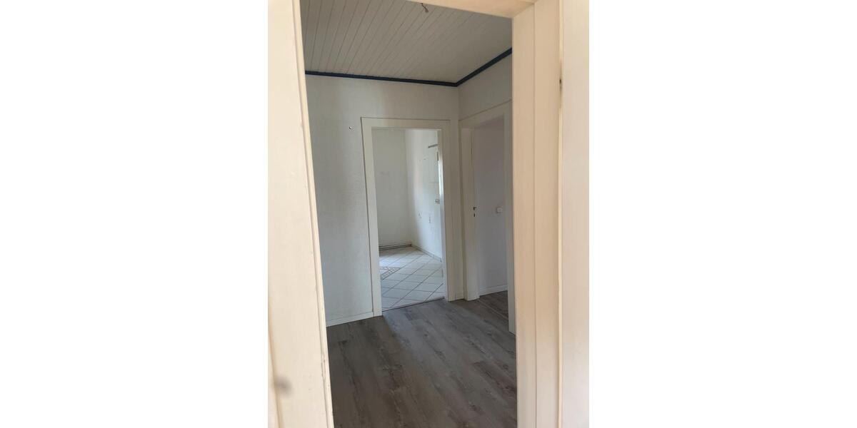 Etagenwohnung Kiel Meimersdorf - 3 Zimmer, 75 m&sup2;, 790&euro; | Angebot:25974195