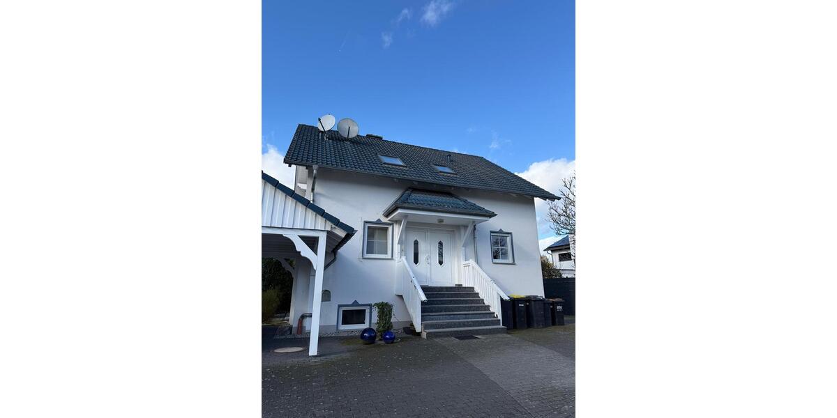 Großes Einfamilienhaus in ruhiger Lage in Alsfeld 6 zimmer