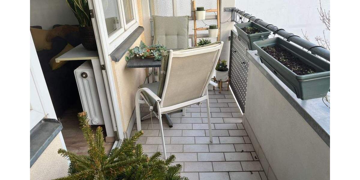 Etagenwohnung Fürth Südstadt - 2 Zimmer, 63 m&sup2;, 700&euro; | Angebot:25107880