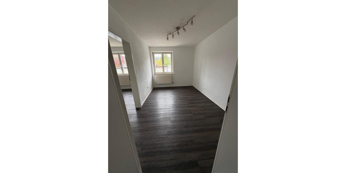 Hochparterre Zwiesel - 4 Zimmer, 68 m&sup2;, 700&euro; | Angebot:25417747
