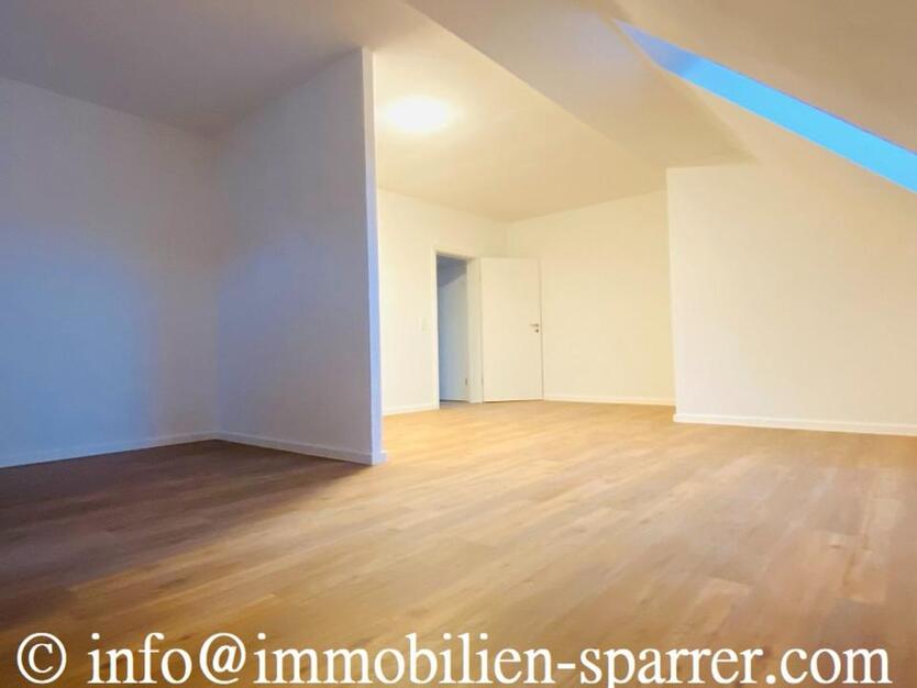 Schöne helle 1,5-Zimmer-Wohnung, zentrumsnah gelegen