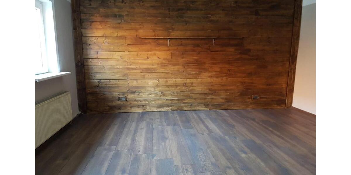 Etagenwohnung Friedland - 2 Zimmer, 115 m&sup2;, 980&euro; | Angebot:25962439