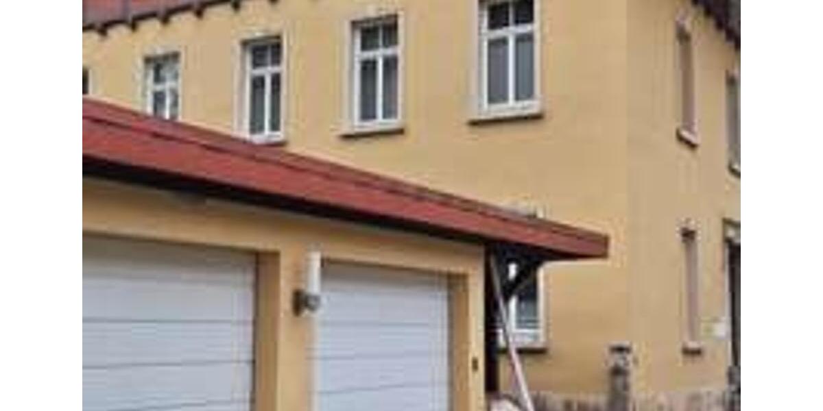 Große Wohnung mit Garten am Goethepark 4 zimmer