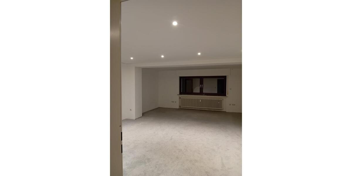 Etagenwohnung Horn-Bad Meinberg Bad Meinberg - 3 Zimmer, 105 m&sup2;, 630&euro; | Angebot:24478585