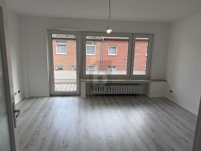 SANIERTE GELEGENHEIT FÜR SCHNELL ENTSCHLOSSENE - Etagenwohnung Duisburg Duisburg-Mitte | Angebot:26592359