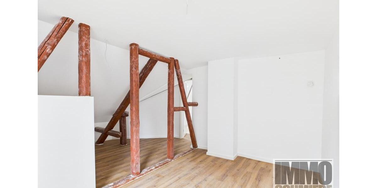 Dachgeschoßwohnung Gießen Schlangenzahl - 3 Zimmer, 71 m&sup2;, 900&euro; | Angebot:26649005