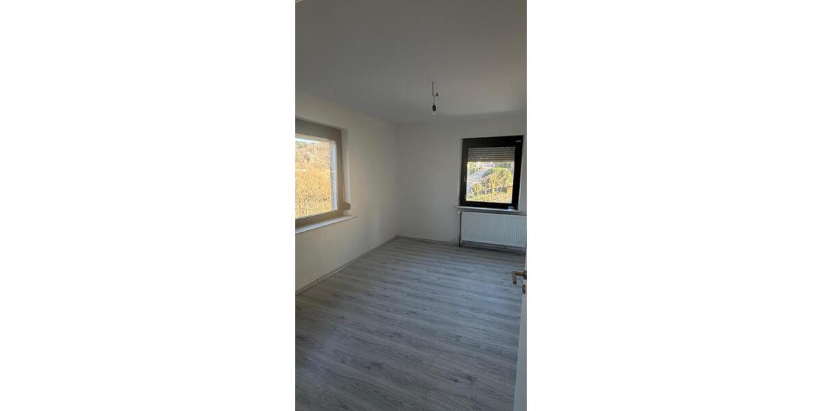 Erdgeschoßwohnung Mettlach - 2 Zimmer, 60 m&sup2;, 540&euro; | Angebot:25964519