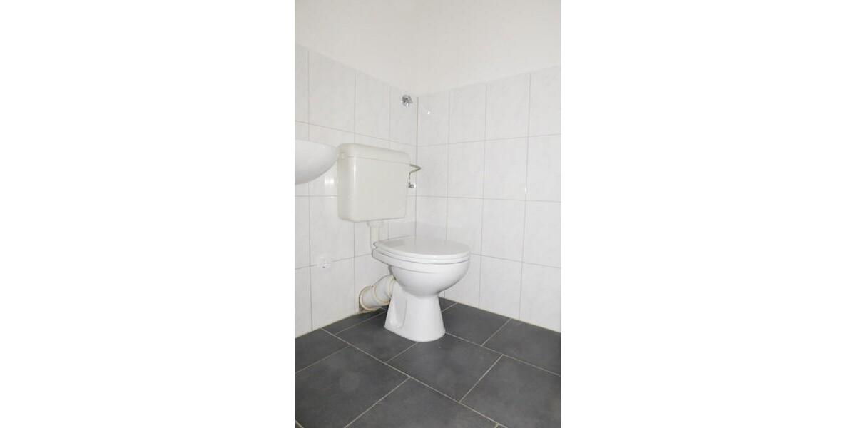 Etagenwohnung Wuppertal Gemarkung Vohwinkel - 3 Zimmer, 78 m&sup2;, 622&euro; | Angebot:26478007