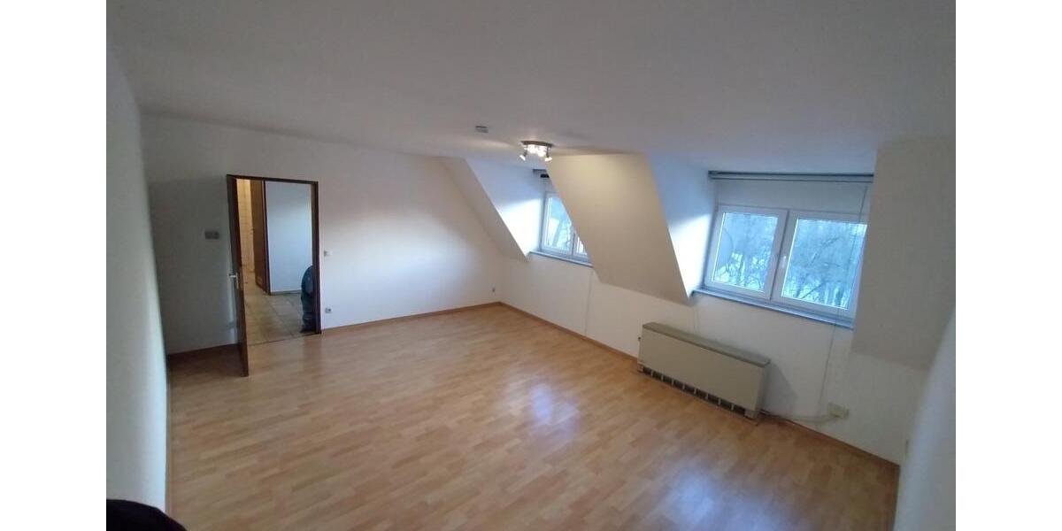 Zentrales Appartement mit Einbauküche 1 zimmer