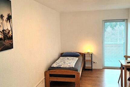 Wohnen auf Zeit Aalen Dewangen - 4 Zimmer, 13 m&sup2;, 600&euro; | Angebot:25436612