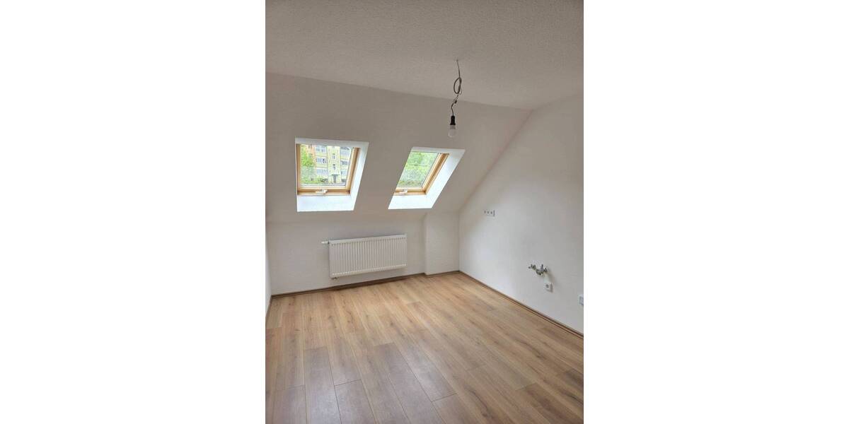 Etagenwohnung Waldheim Schönberg - 2 Zimmer, 51 m&sup2;, 285&euro; | Angebot:26584798